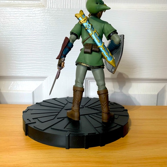 The Legend of Zelda: Link Dark Horse PVC First4figures Statue - Picture 3 of 4